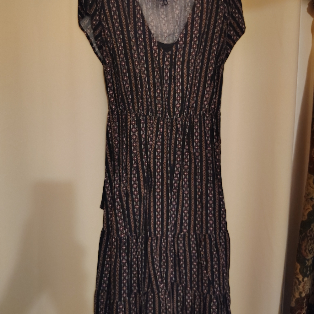 Torrid Black and Pink Patterned Maxi Dress
